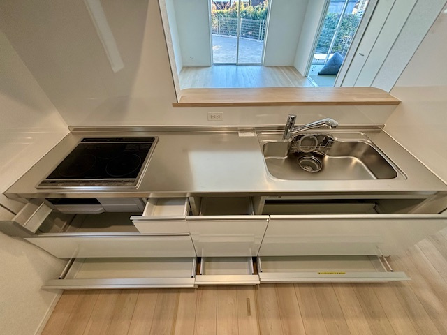 小郡市寺福童の新築一戸建のキッチン