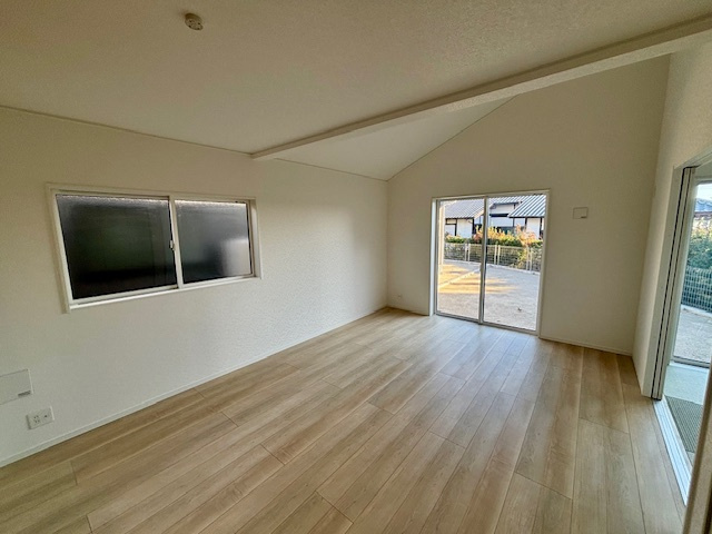 小郡市寺福童の新築一戸建の居間・リビング