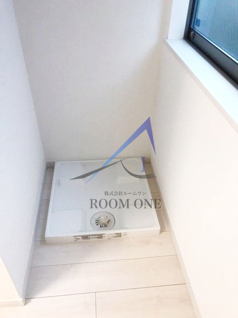 サークルハウス太子堂の設備|洗濯機置場です。