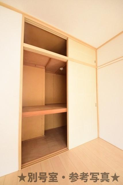 ロイヤルハイツ磯子の収納