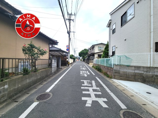 春日市下白水北5丁目第1-1棟（1号棟）の外観|前面道路含む現地の写真です。