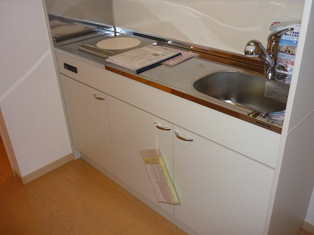 プリマヴェーラ　大原のキッチン|コンパクトなキッチンで掃除もラクラク