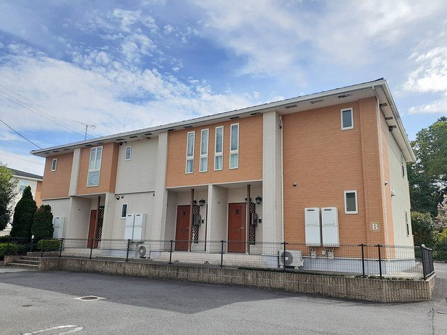 ヒルサイド・ヴィラＳ　Ｂ