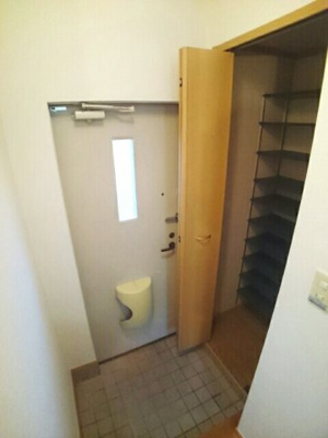 【玄関】 | ユウ・フォーリアＡ