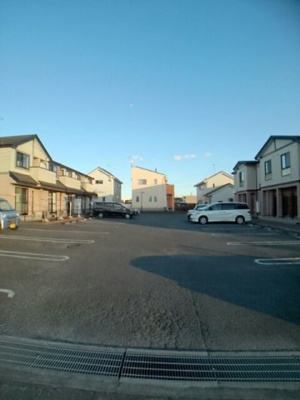 【駐車場】 | ユウ・フォーリアＡ