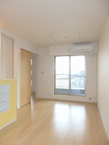 パルハーモニーⅡの居間・リビング|ゆったりとした居間です