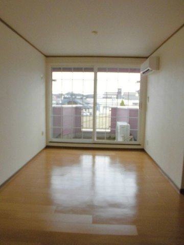 フレンドライトＡの居間・リビング|居間です