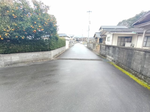 朝倉市三奈木売地の前面道路含む現地写真