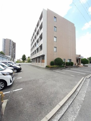 【駐車場】 | ヴィヴァーチェ東石井