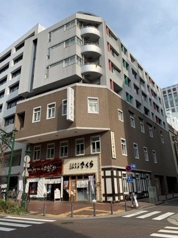 レジディア横濱馬車道の外観