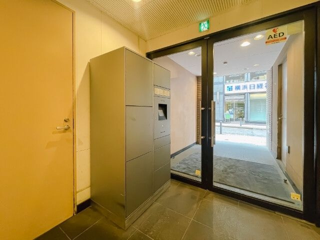 レジディア横濱馬車道のロビー