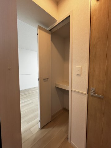 アースメゾンの収納