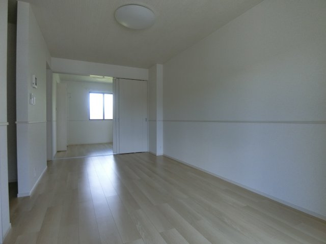 アースメゾンの居間・リビング