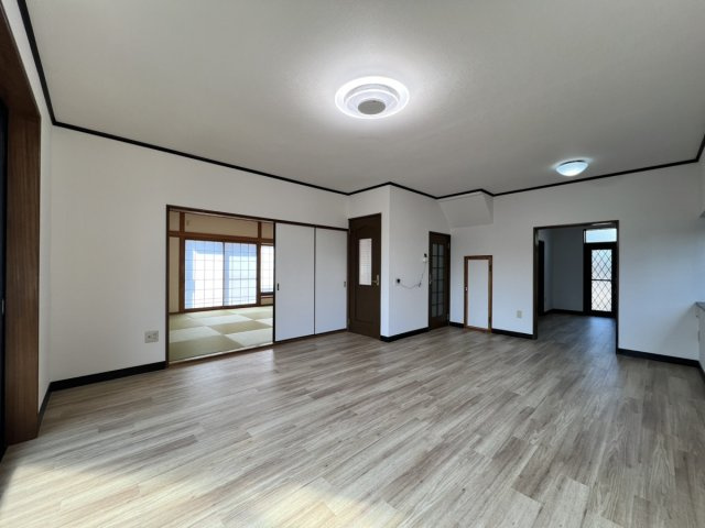 ☆★☆完成見学会開催中☆★☆古閑下町戸建ての居間・リビング