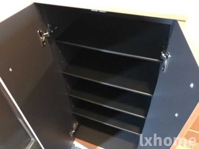 ラディアントの玄関|収納もある玄関です