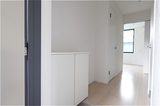 【玄関】 | シーズンコートフェミーナ