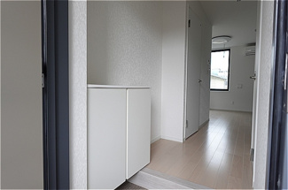 【玄関】 | シーズンコートフェミーナ