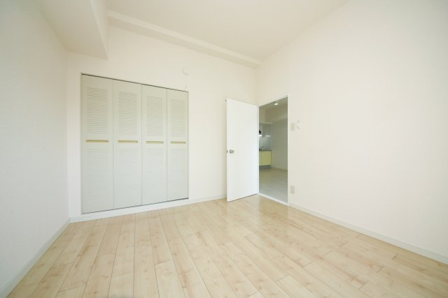 ベラビスタ柴田の洋室