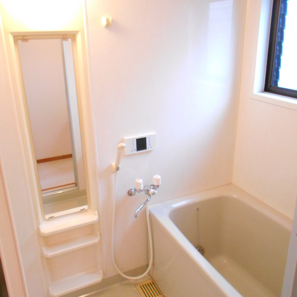 橋本ビルの浴室|同一仕様