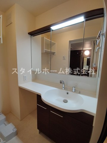 セジュール潮崎の洗面所|脱衣スペースもあります