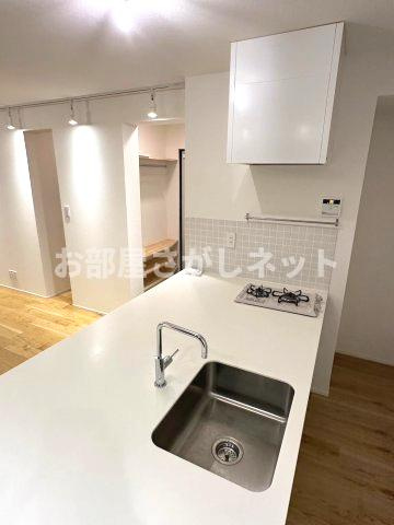 trias220【おとり物件なし】#学生・社会人にオススメ！初期費用分割払いOK！のキッチン|お掃除が楽な広々おしゃれキッチン