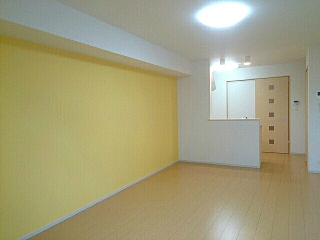 ジェルメ・コリーヌⅢの居間・リビング