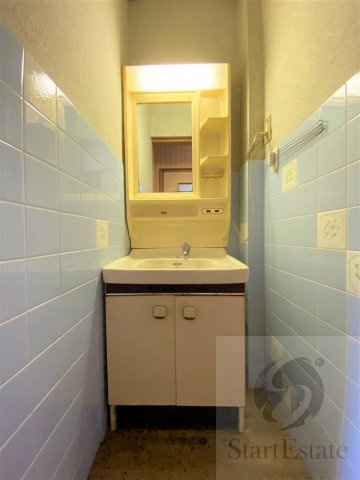 【独立洗面台】 | 阿倍野区天王寺町北3丁目 貸家 | 2階部分洗面台