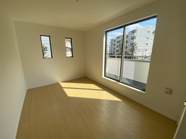 東所沢3丁目全4棟新築の洋室