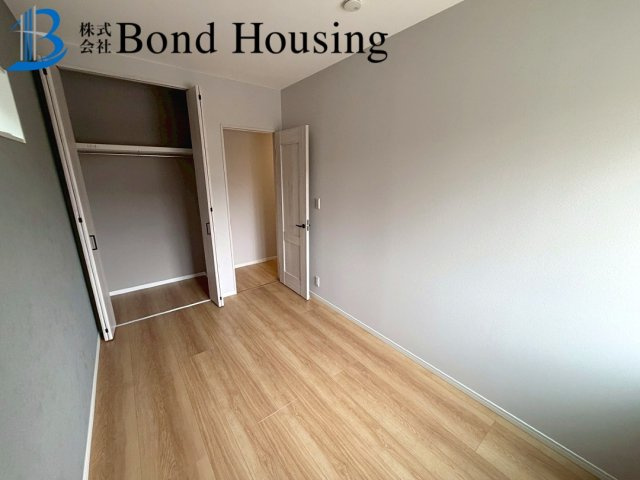 平屋の新築戸建　塩屋北町1丁目の洋室