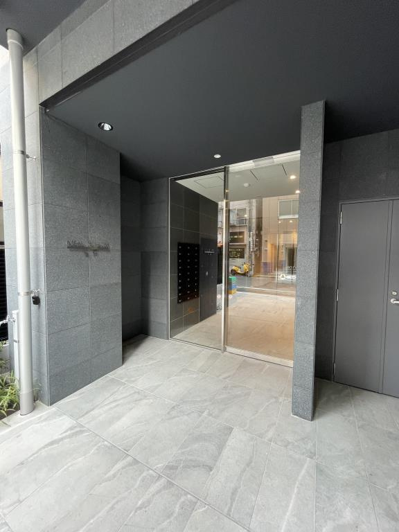 MEIN SCHLOSS亀戸のエントランス