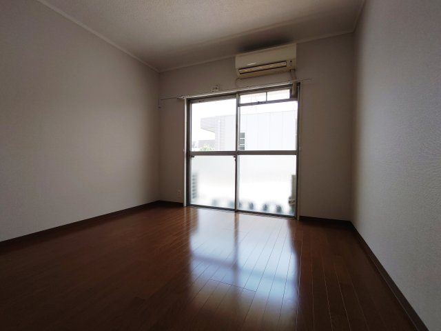 ラパンビルディング反町