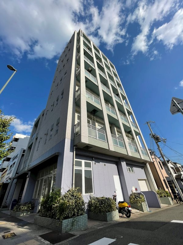 スパンキーギャレットの外観