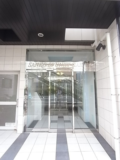 スパンキーギャレットのエントランス