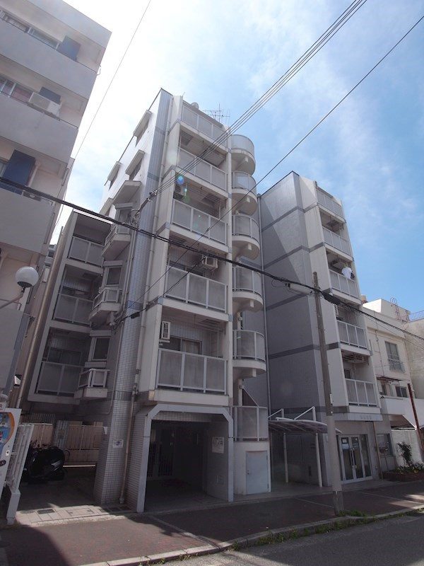 ロイヤル神戸下山手の外観