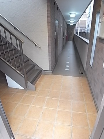 ネオカーサのロビー