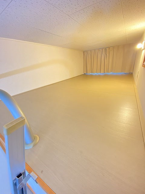 レオパレスMarutakaの寝室