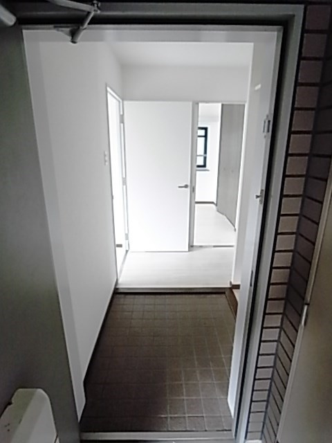 ジュエルコート甲子園口Ⅱの玄関