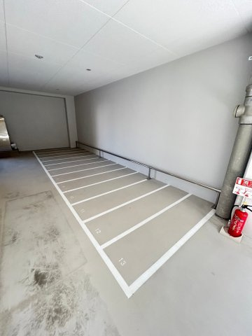 神戸市兵庫区下沢通６丁目の賃貸マンションの駐車場