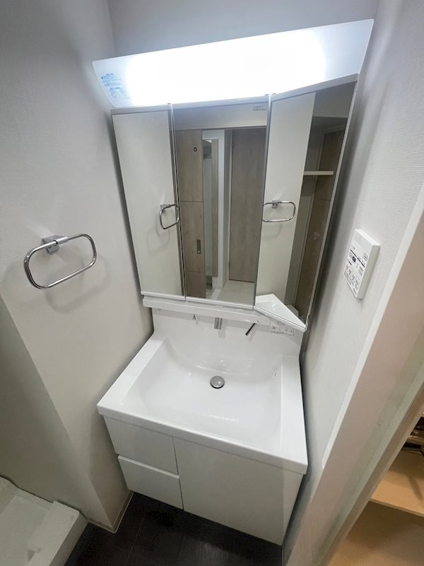 パルク クレール博多の独立洗面台