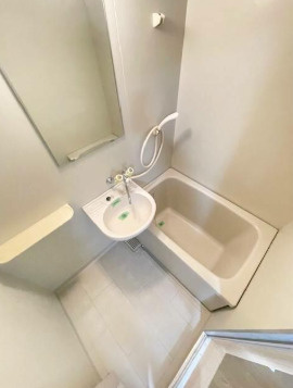 ハイムまことB棟の浴室