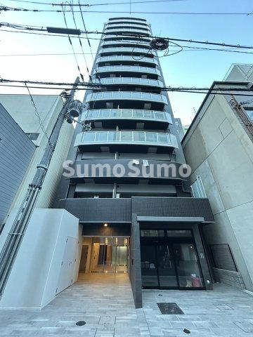 コンフォリア・リヴ大阪本町の外観