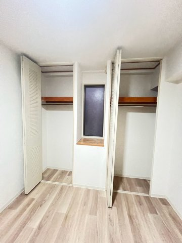 ロイヤル西宮北口の収納