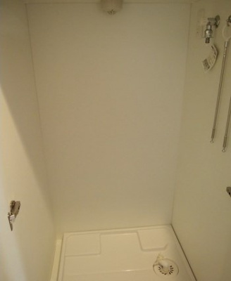 【設備】 | ルーブル中野本町 | 室内洗濯機置き場。