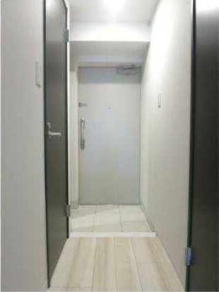 ラポール両国の玄関