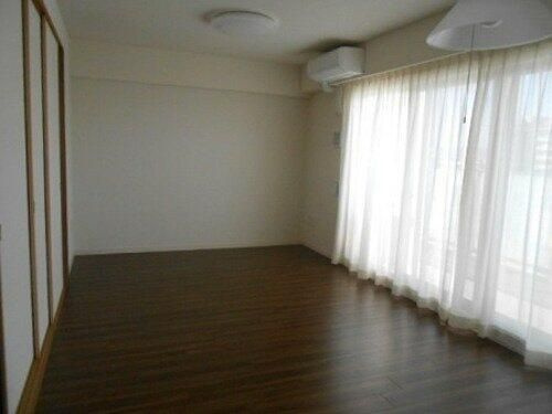 ゼルクコート安城　　刈谷市近郊の賃貸ならクラスホーム刈谷店の居間・リビング