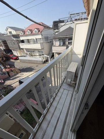 【 貸主 】パレス西戸部のバルコニー