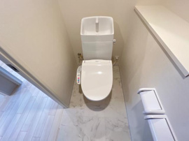 シャワー付トイレ