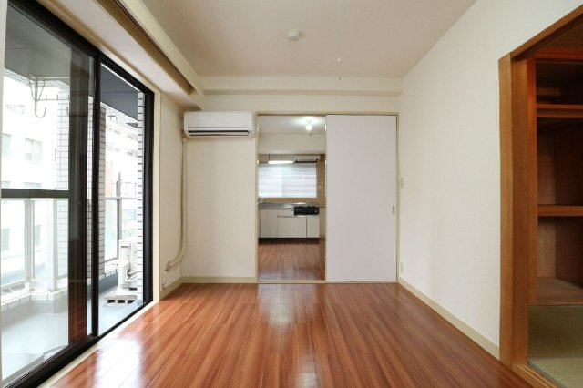 シャルール相模の内装