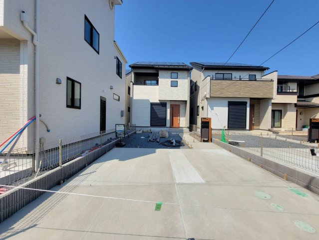  の外観|〇1号棟〇
3（4）LDK+カースペース2台
未完成物件ですが、お近くの同社施工完成物件をご内覧いただくことも可能です☆
お気軽にお問い合わせください♪
※2026年2月撮影