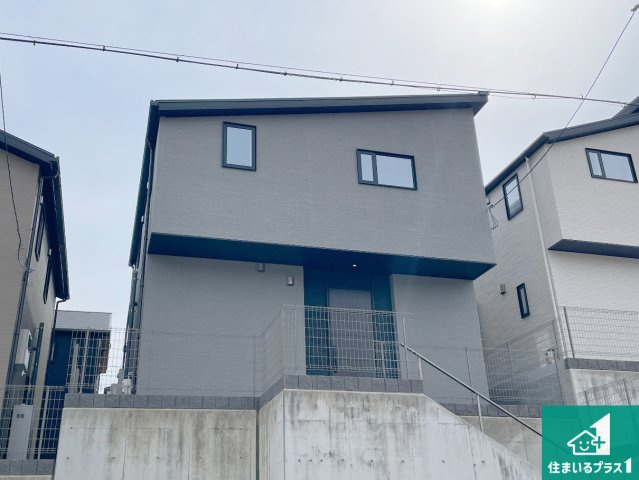 神戸市北区山の街　新築一戸建ての外観|安心の10年保証！外観を美しく保ち、雨水で汚れを落とします！気になることがありましたら、お気軽にお問い合わせください！
